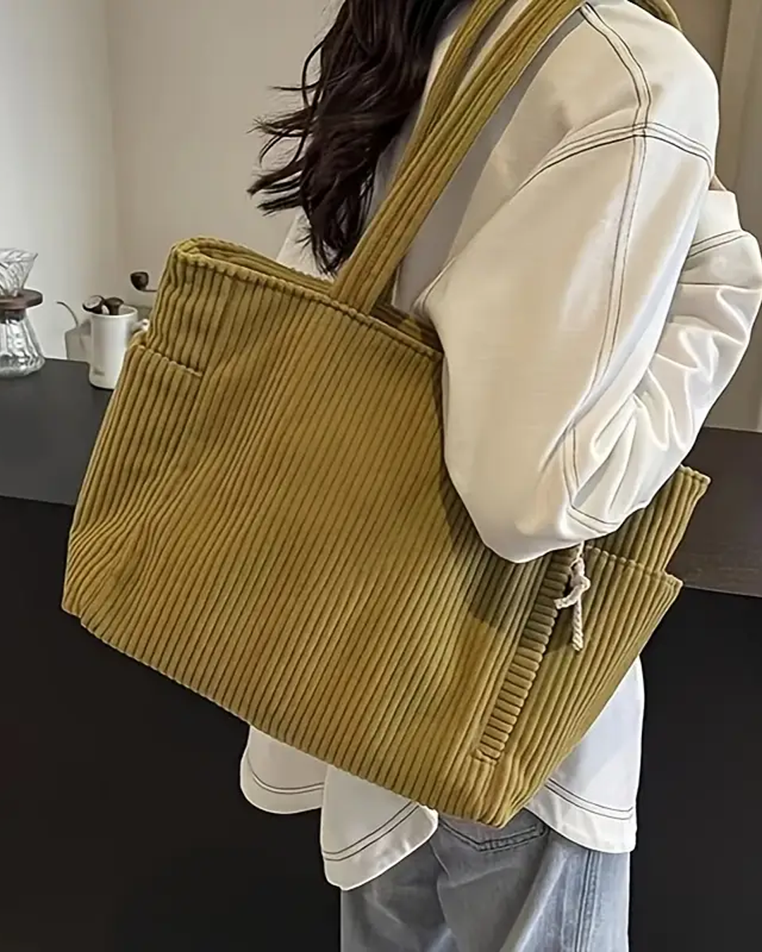 Livia | Donna Borsa a Coste con Dettaglio Corda | Pratica e Moderna