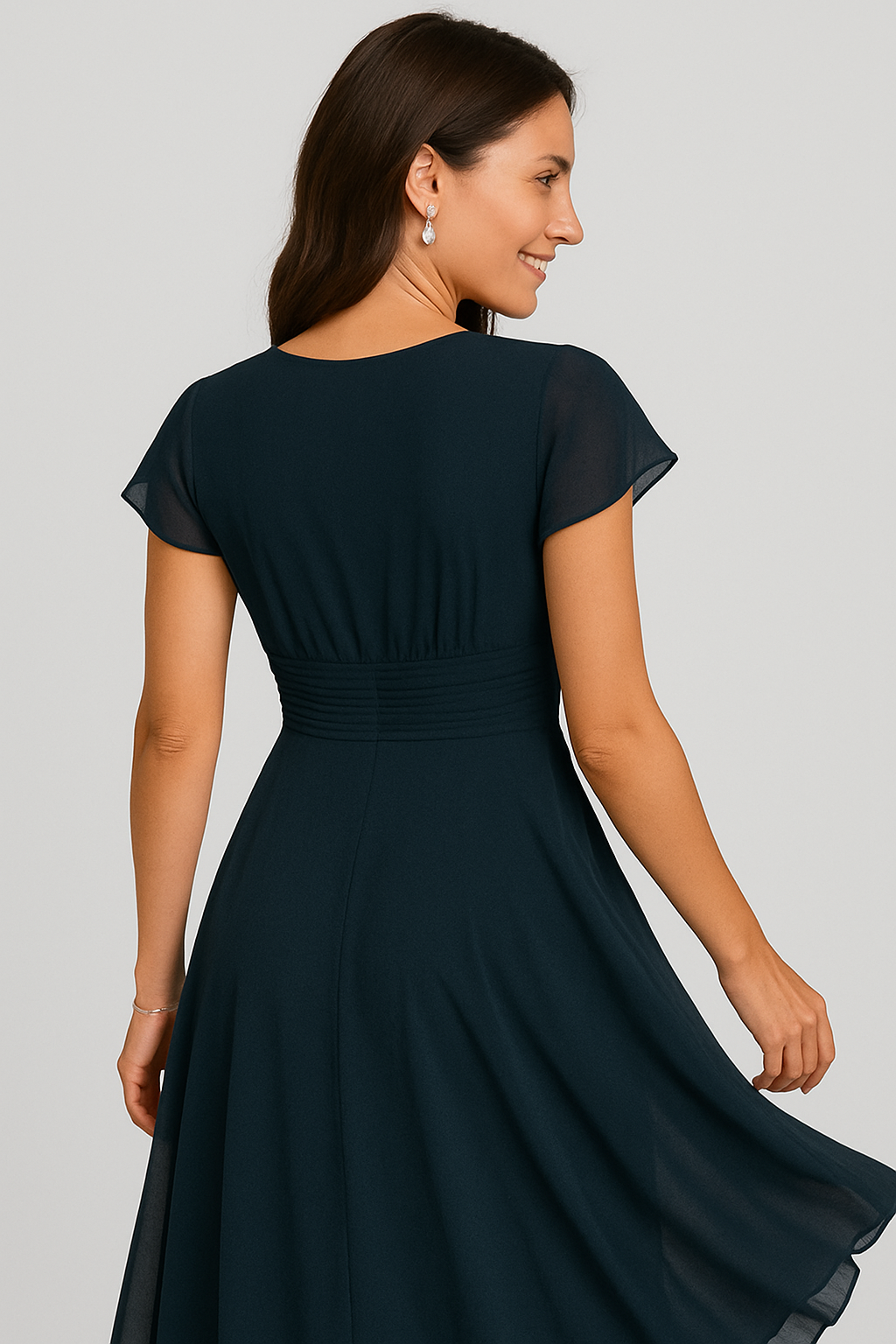 Chiara | Donna Abito Fluido con Scollo a V | Elegante e Versatile