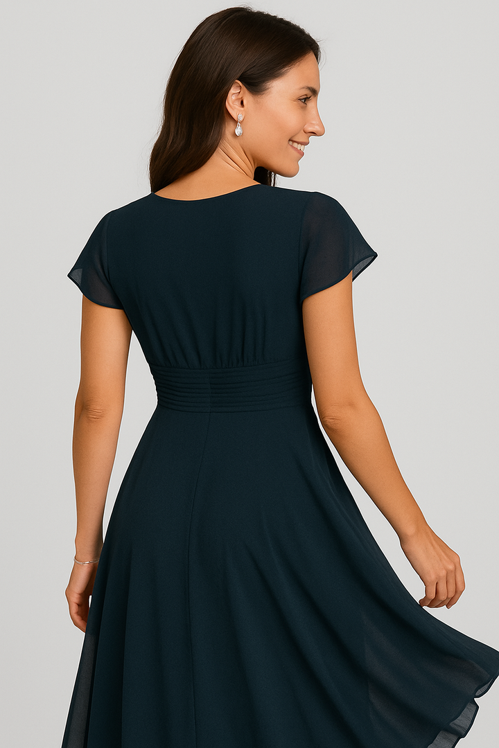 Chiara | Donna Abito Fluido con Scollo a V | Elegante e Versatile